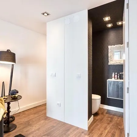 Apartment Akicity Graca Anis